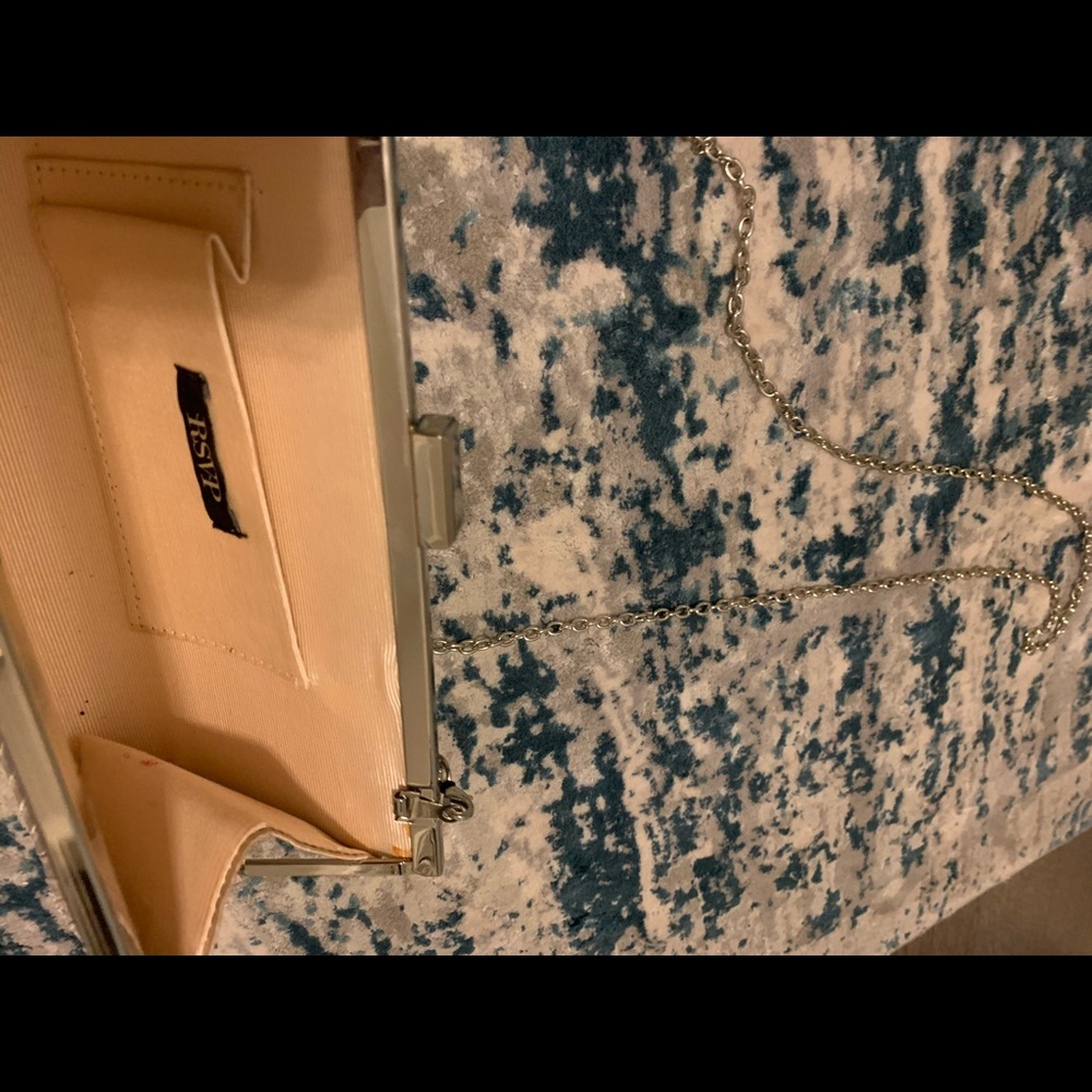 Small rectangular clutch purse - Picture 2 of 3